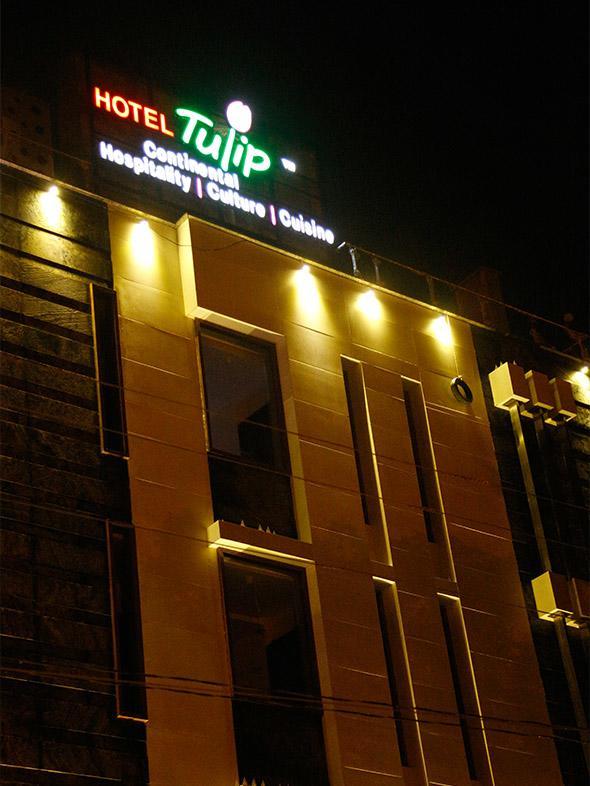 Отель Tulip Continental Hamirgarh Экстерьер фото